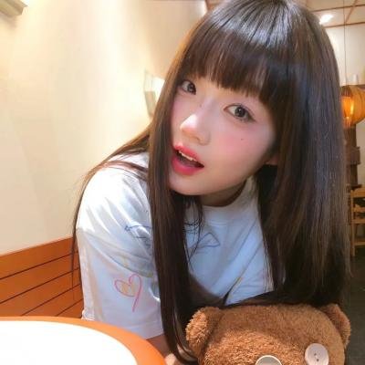 心不在焉的服务生